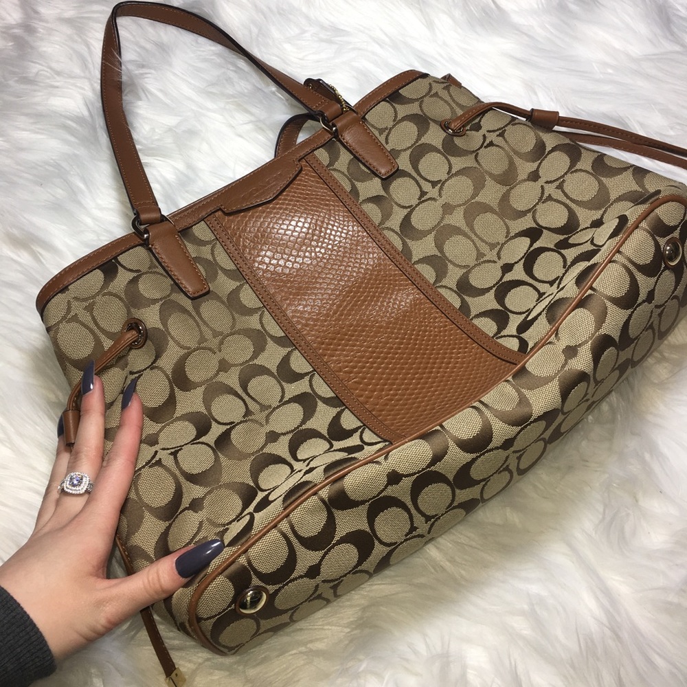 Authentic Coach Purse